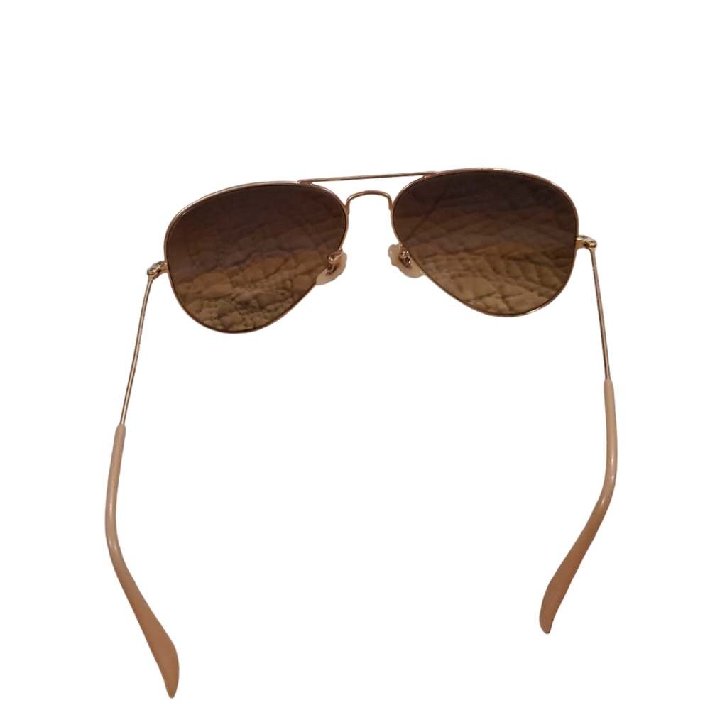 Ray Ban Aviator Large Gold Sunglasses and Case - Picture 4 of 11